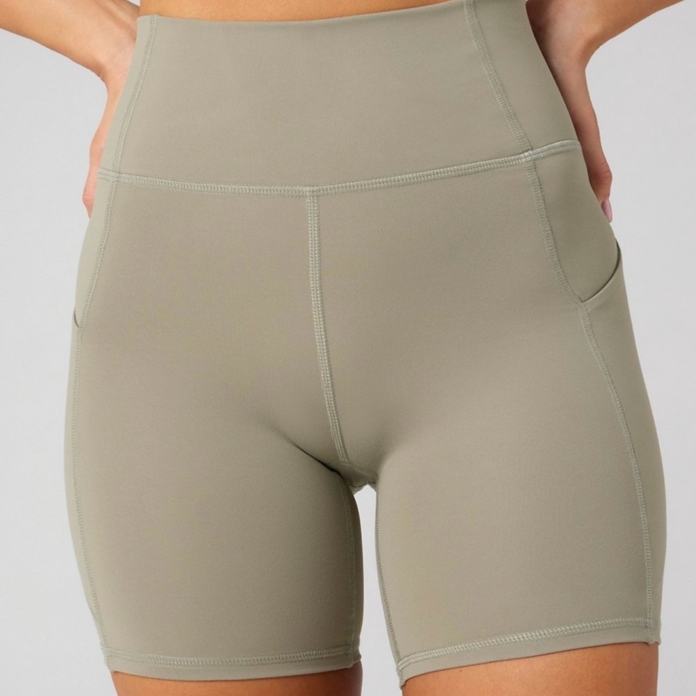 Women's Fabletics PowerHold 6” Shorts - Picture 5 of 7